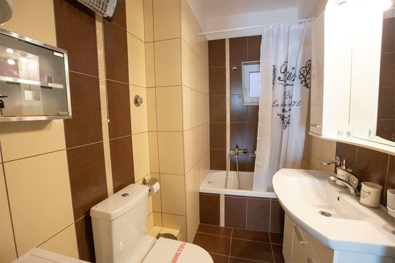 V Luxury Apartment 4 Ioannina Exterior photo